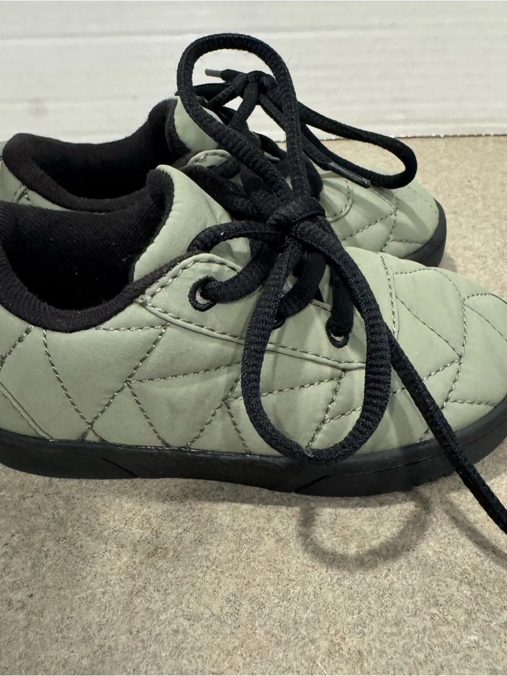 Zara Baby Unisex Quilted Lace-Up Sneakers in Light Olive